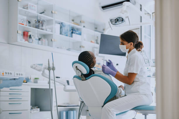 Best Root Canal Treatment  in Alturas, FL